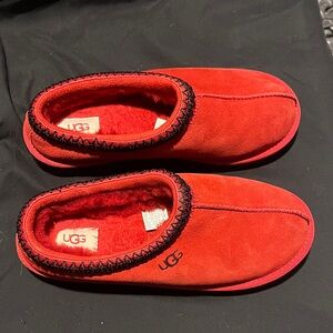 UGG Samba Red Slippers M9/W10
